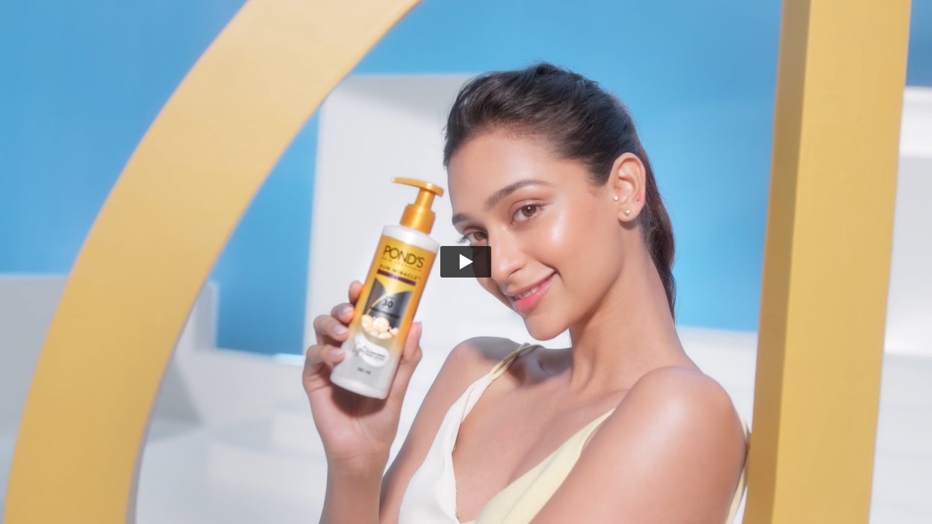 Pond's Sun Miracle - Sunscreen Body Lotion | First AD by Amaan Shaikh