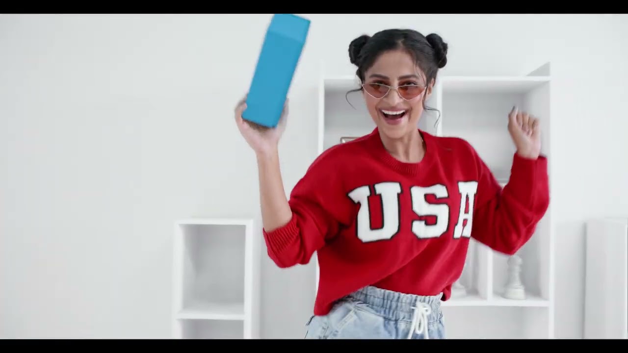 Sri Kumaran Stores - Kai Kulla Saree | Music Director by Shravan Sridhar