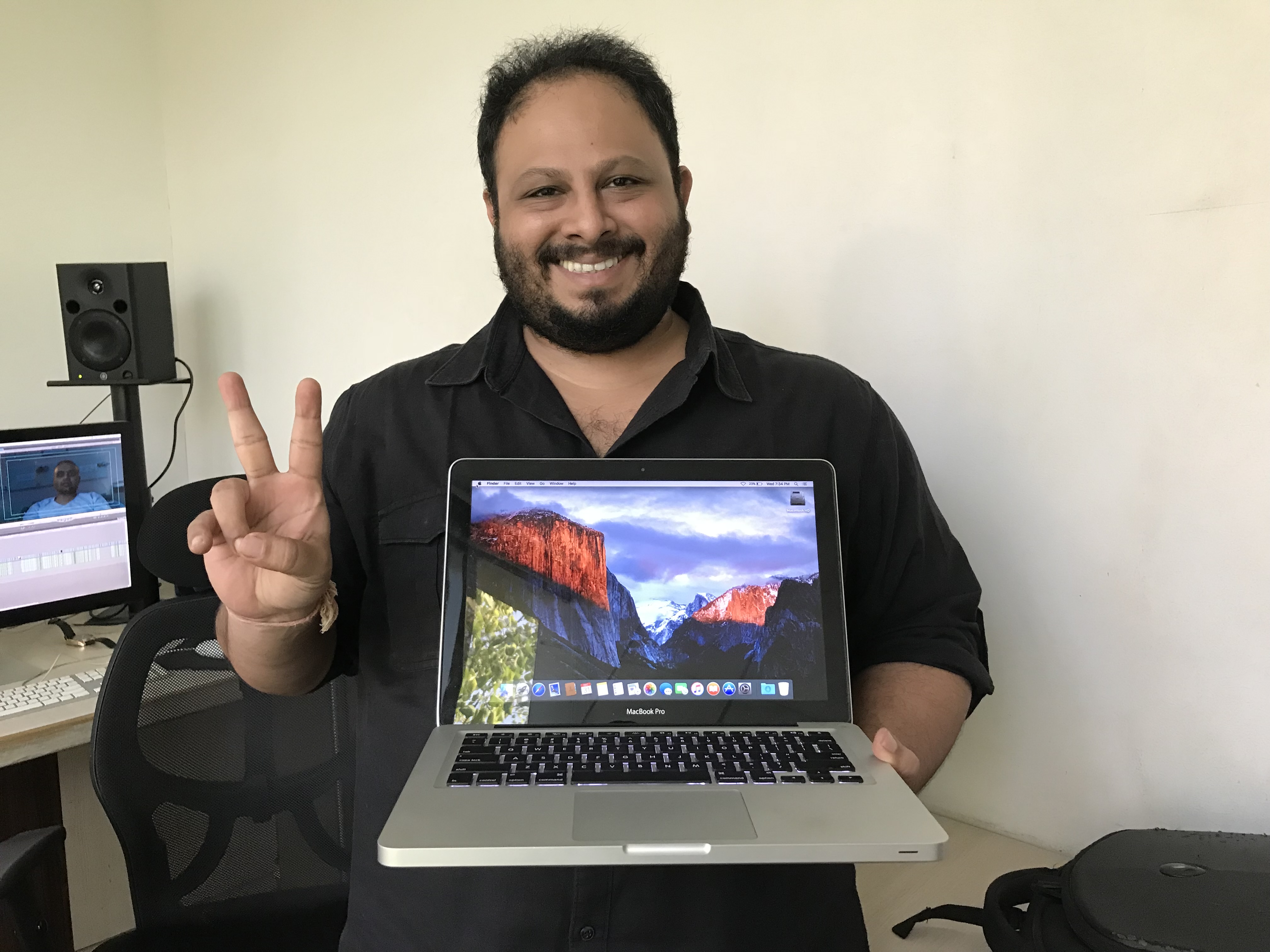 SARFARAZ MALIK – Offline Editor