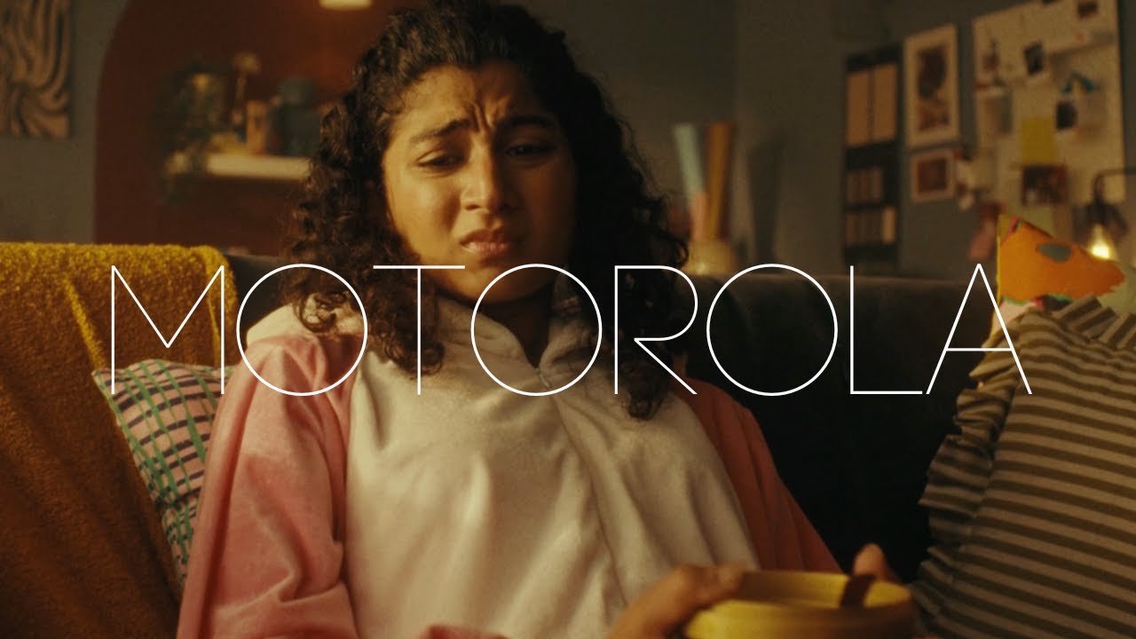 Motorola Razr 60 Ultra - Tap Tap With Moto Ai | First AC by Rajiv Malu