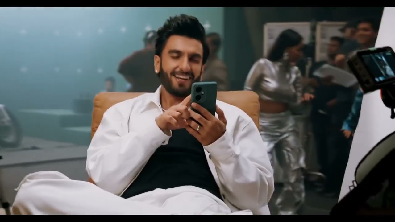 WhatsApp - Ranveer Singh Unlocked | Online Assistant by Niraj Kumar