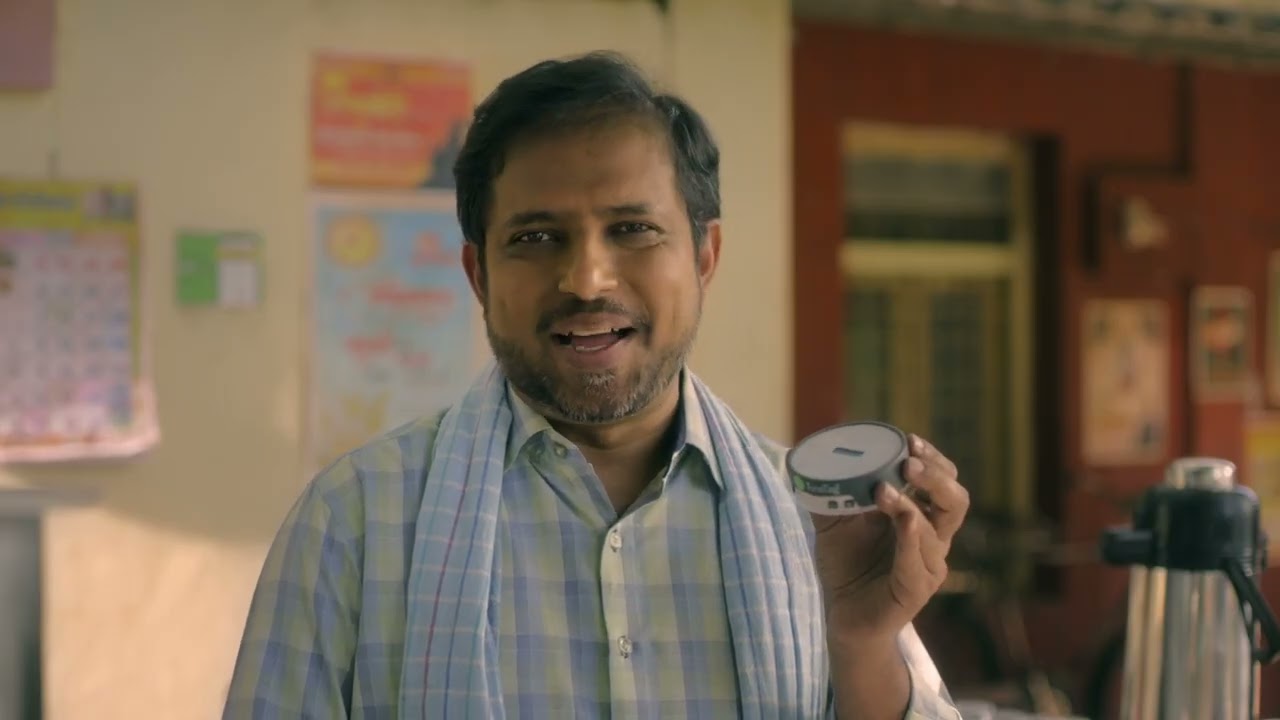 VoiceSe - UPI Payment | Makeup Artist by Heer Achpal