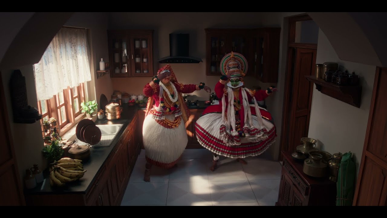 Prestige - Pon Onam Vannalo | Production Manager by Udhay 