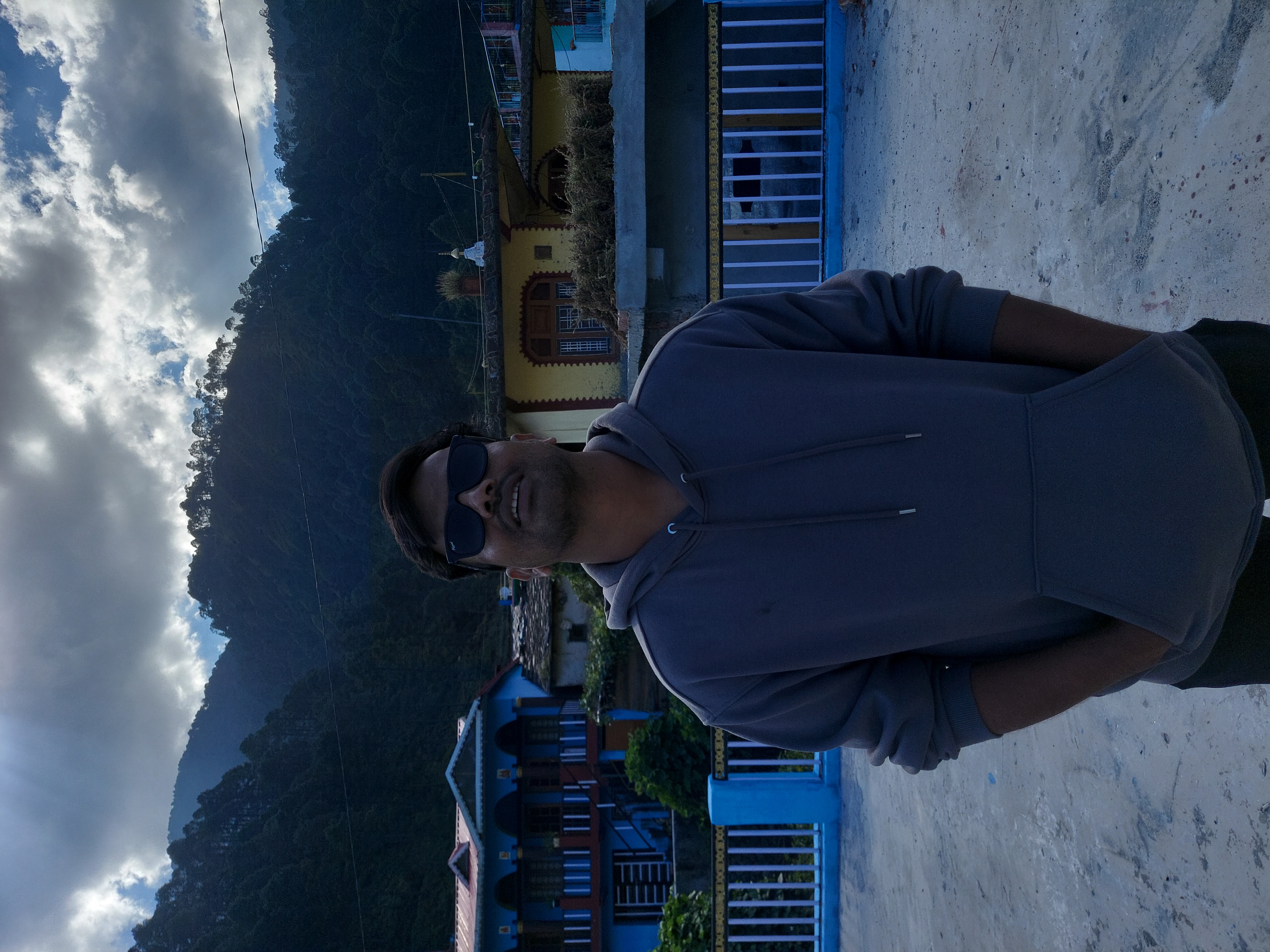 Rajesh Panwar – Singer