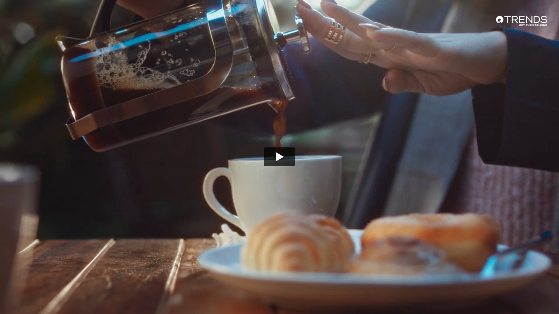 Reliance Trends - Winter Is Here So We Are | Hair and Makeup by Komal Gulati