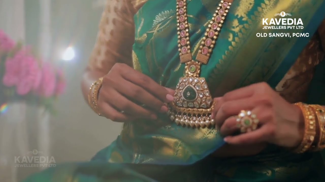Kavedia Jewellers Pvt Ltd - Experience The Pure Essence Of Jewellery | Photographer by Abhishek Khorgade Ak