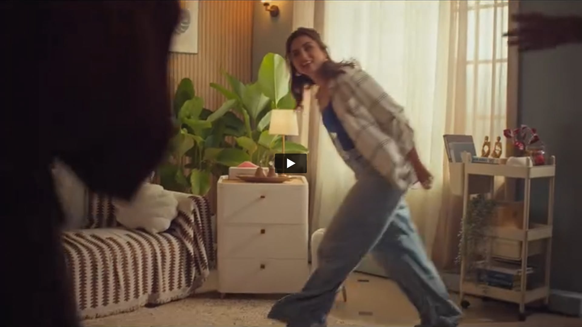 HomeEssentials | HMU Assistant by Divya Mistry