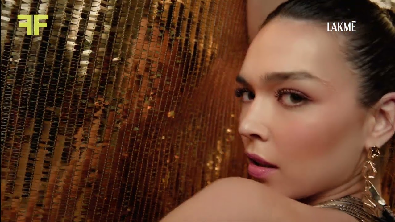 Lakme Multislayer Sticks - Multitasker | Colourist by Nihith Verma