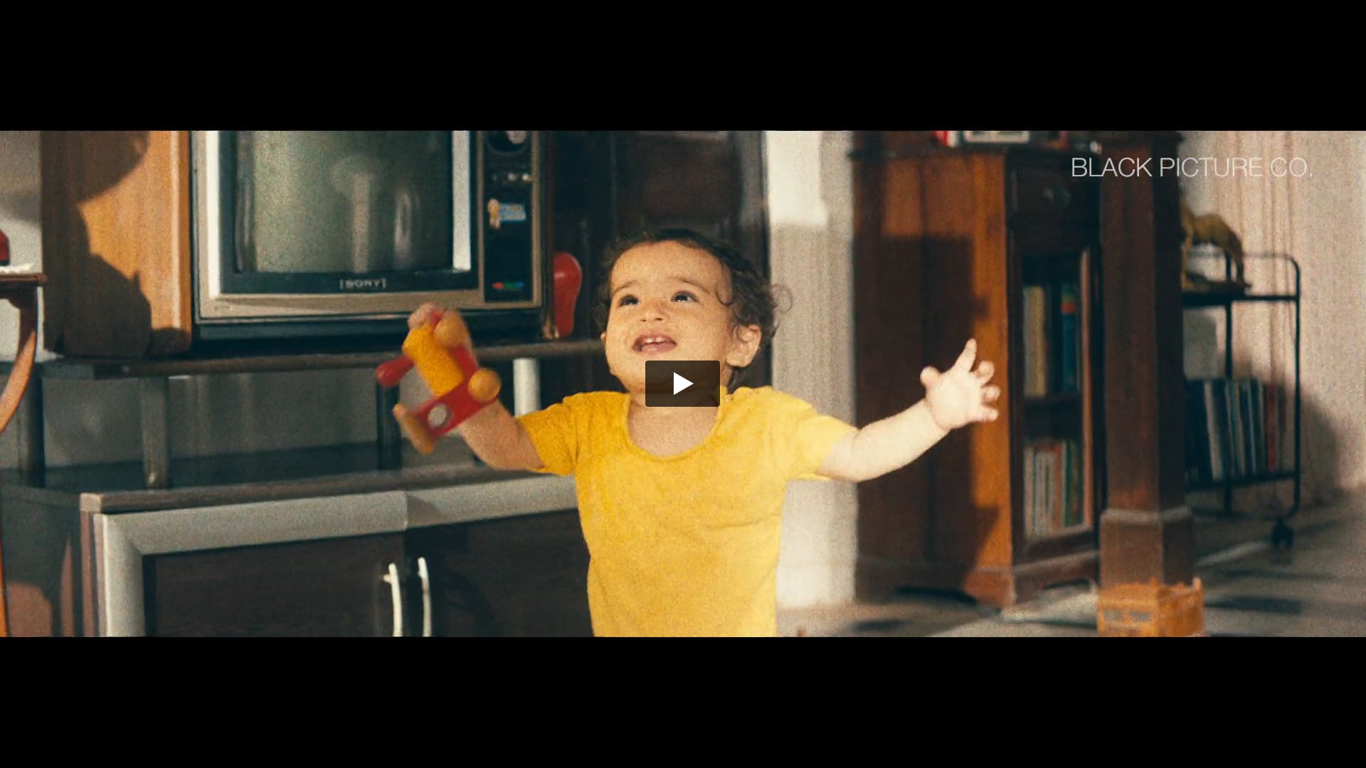 Axis Bank - UK | Art Director by Vinay Narkar