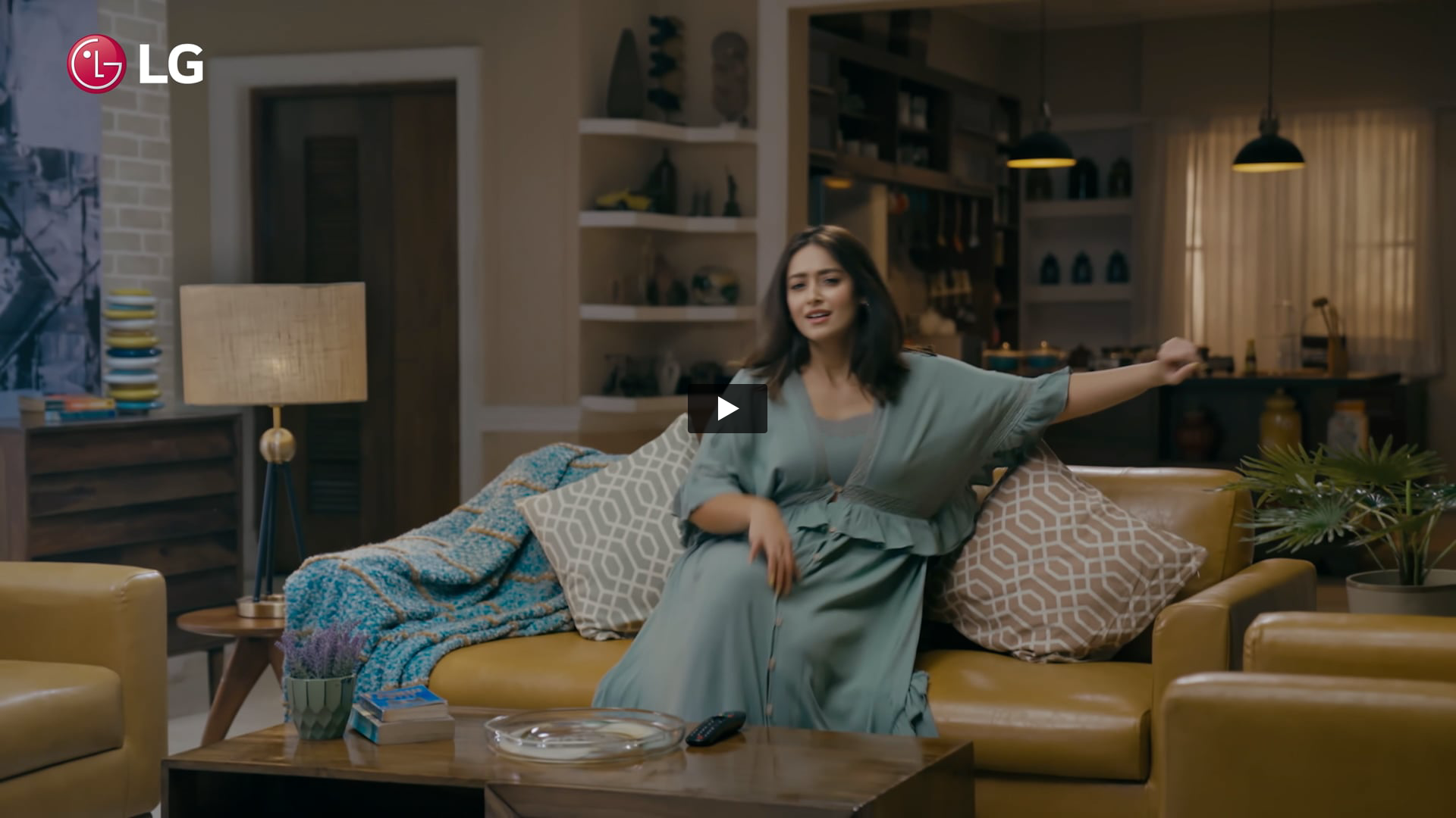 LG OLED Ft. Ileana D'Cruz | Singer by Abdul 