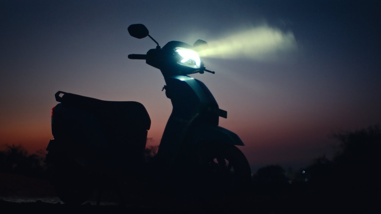 Ampere Electric Scooter | Drone Pilot by Ravish Jaiswal