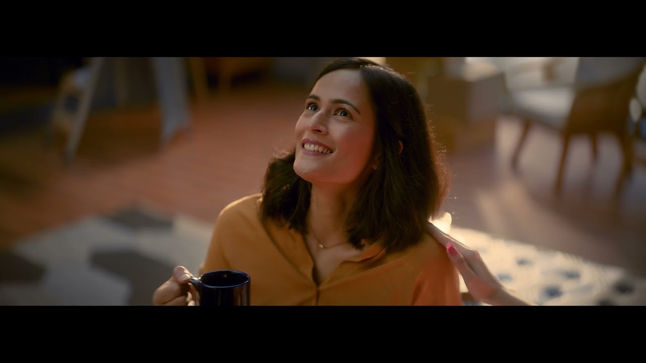 Springfit Mattress - Ft. Kareena Kapoor | Assistant Editor by Aryan Khan