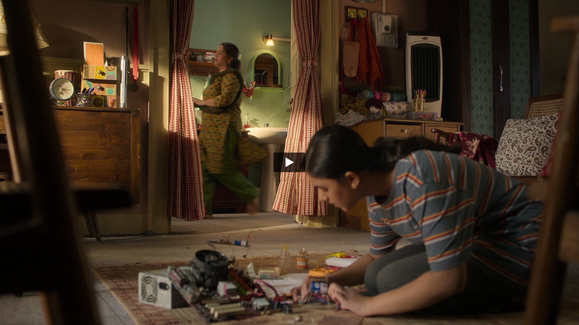 Google - Science Film | Online Assistant by Rubil 