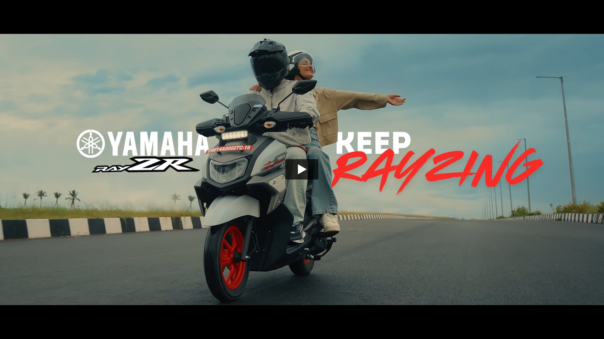 Yamaha RayZR 125 FI Hybrid | Online Editor by Ankit 