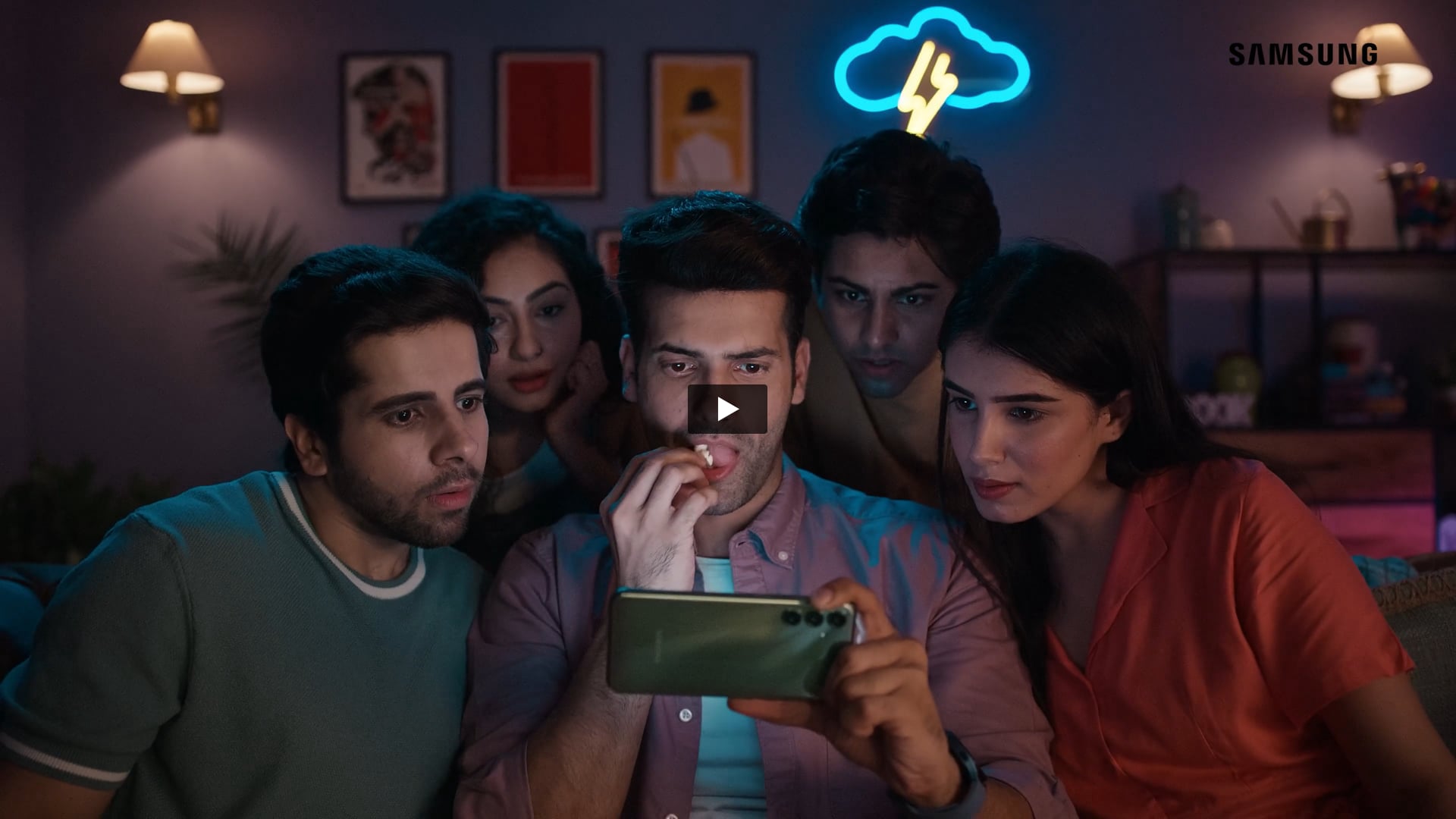 Samsung F34 - Amoled Display | Assistant Editor by Pratiush Pankaj