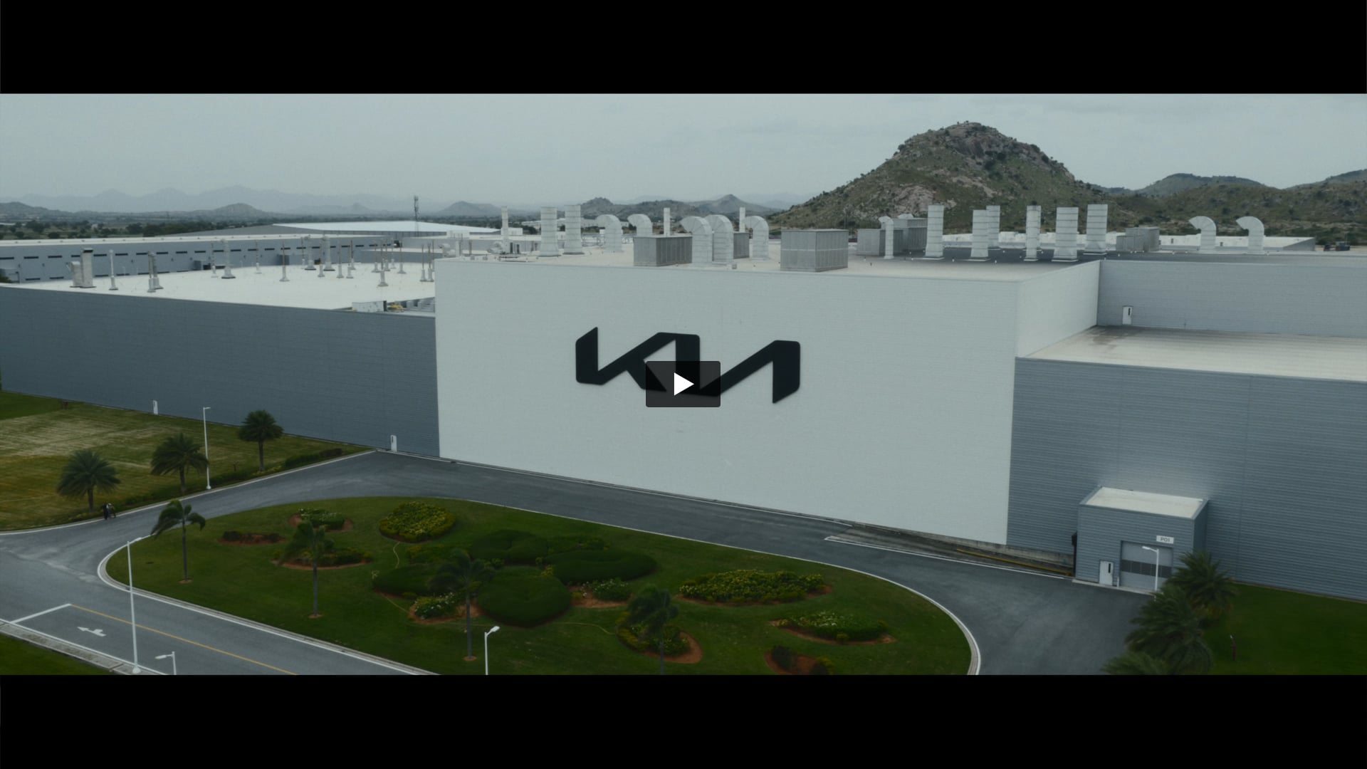 Kia Carens Clavis EV | Production Assistant by Junaid 