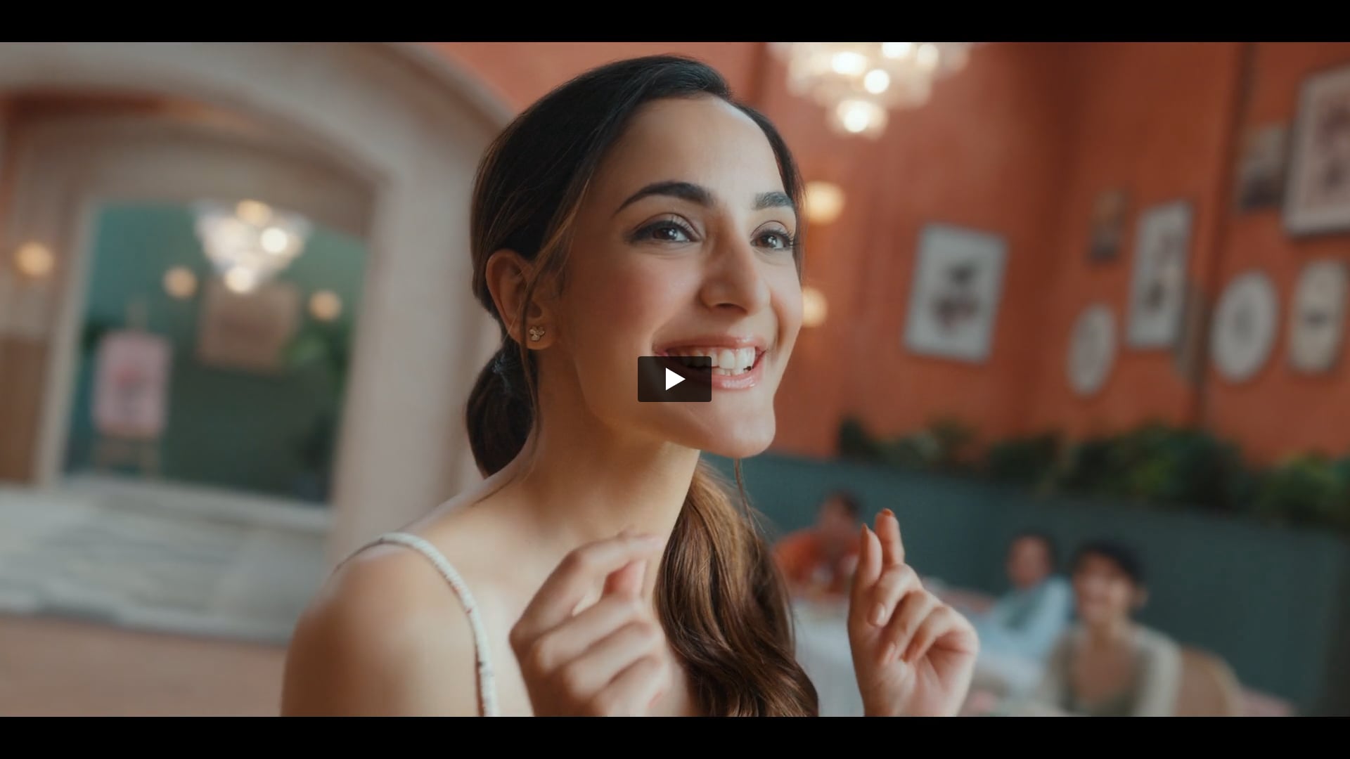 Ponds - Body Lotion Glow Goals | Background Artist Coordinator by Shazmeen Shaikh