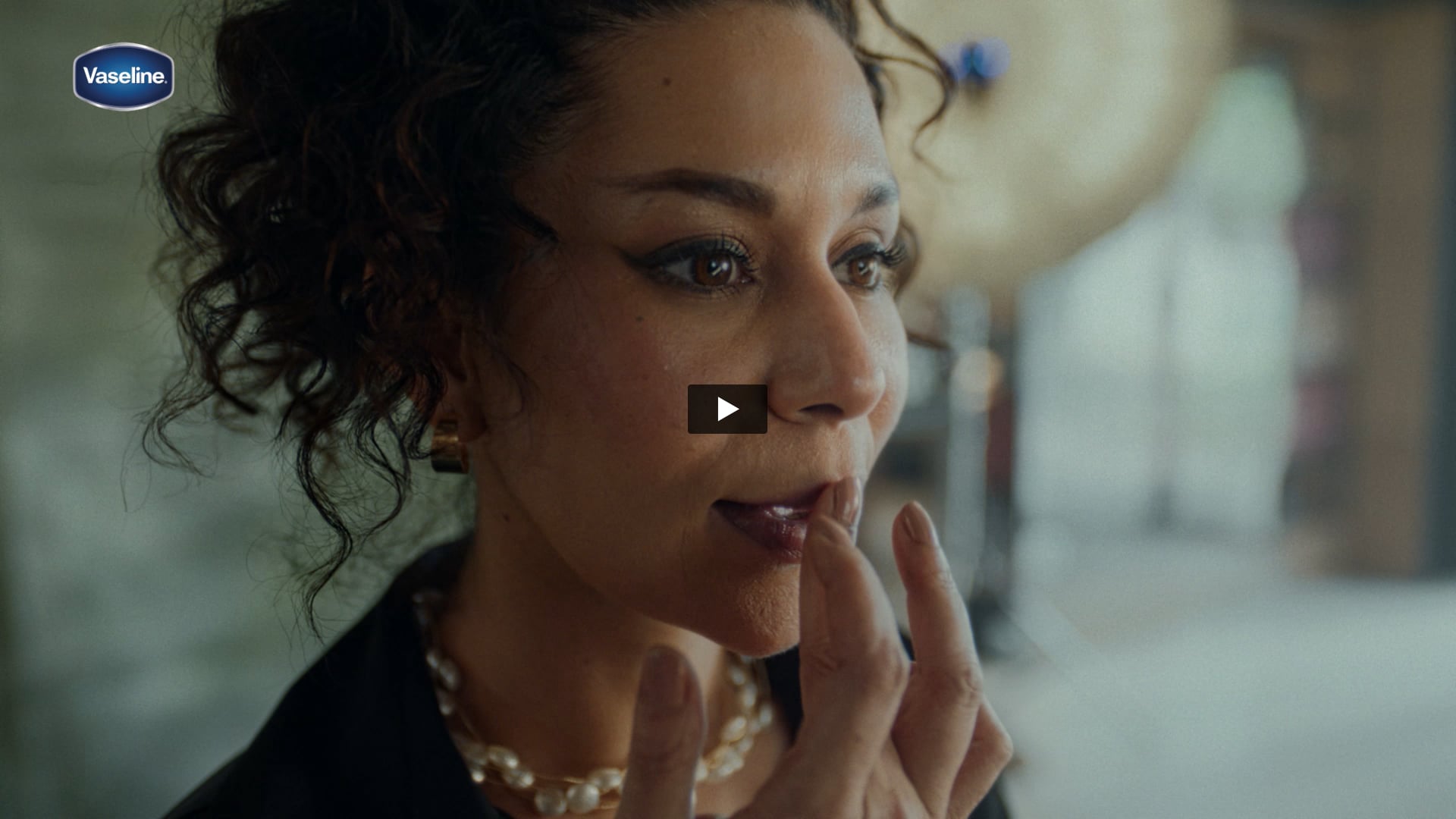 Vaseline - Lip Therapy | Set Decorator by Vrushti Kothi