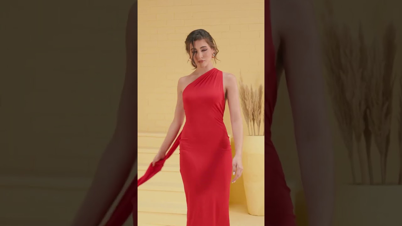 koko | Photographer Assistant by Aman 