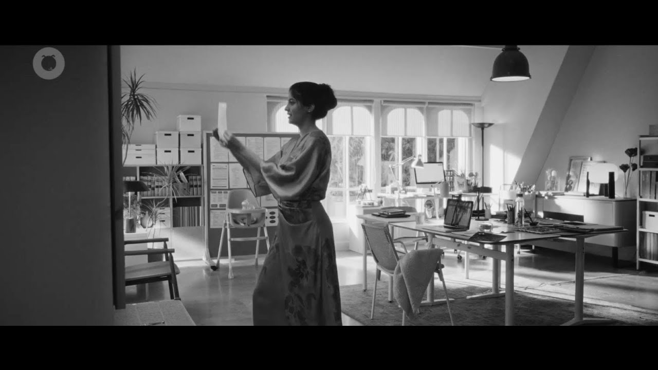 De Beers Group | Singer by Anubha 