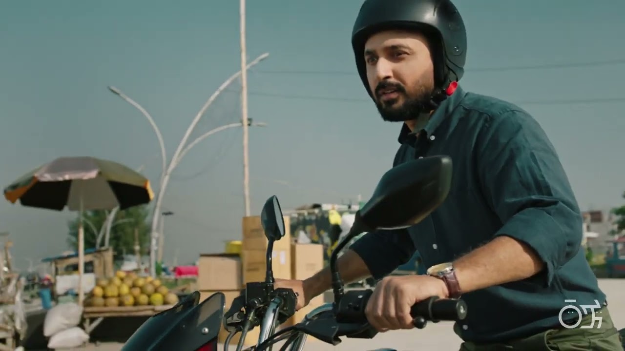 Bajaj Discover - Spinning on Madness | First AD by Tanveer Hasan