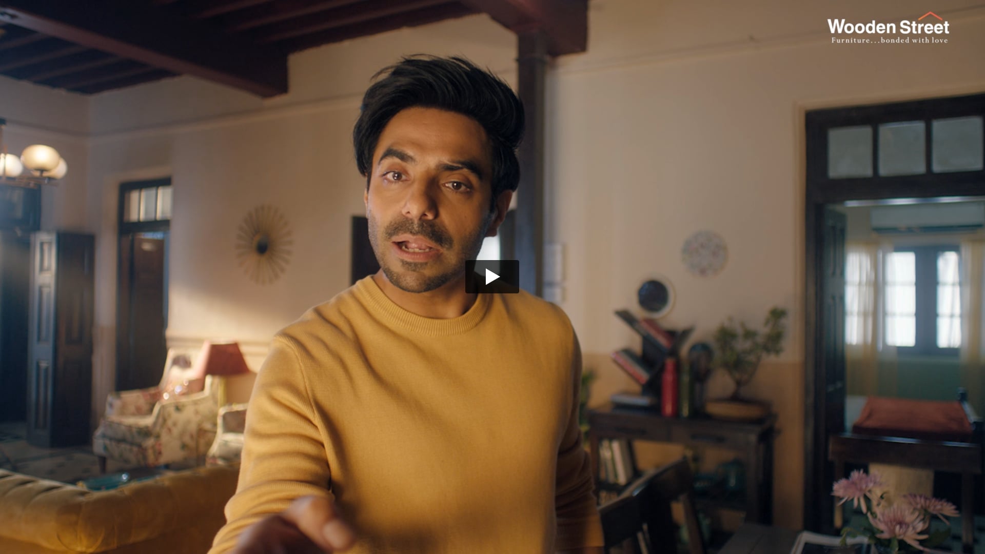 Wooden Street - Recliner | Art Assistant by Mr Morning Star