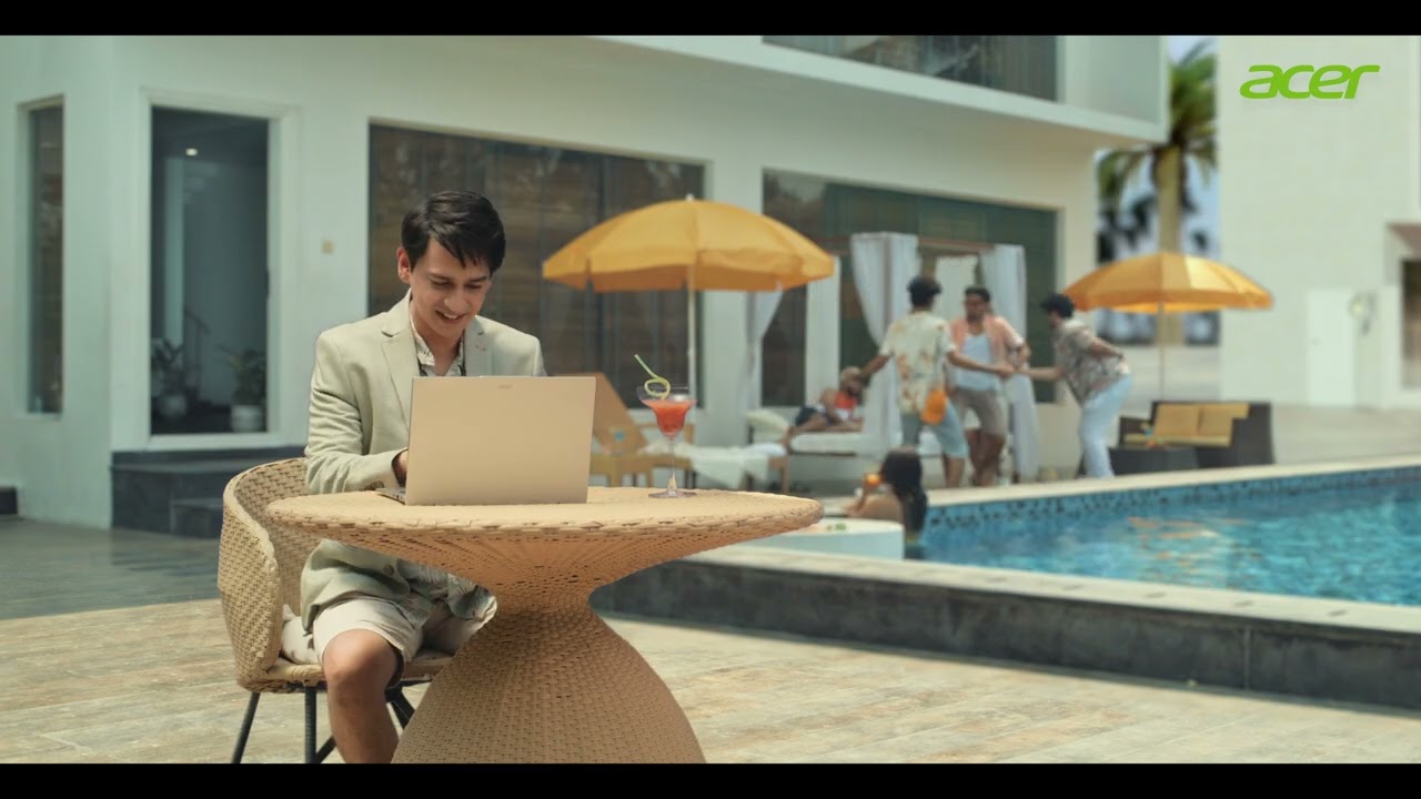 Acer Swift Go AI | Hair and Makeup by Len 